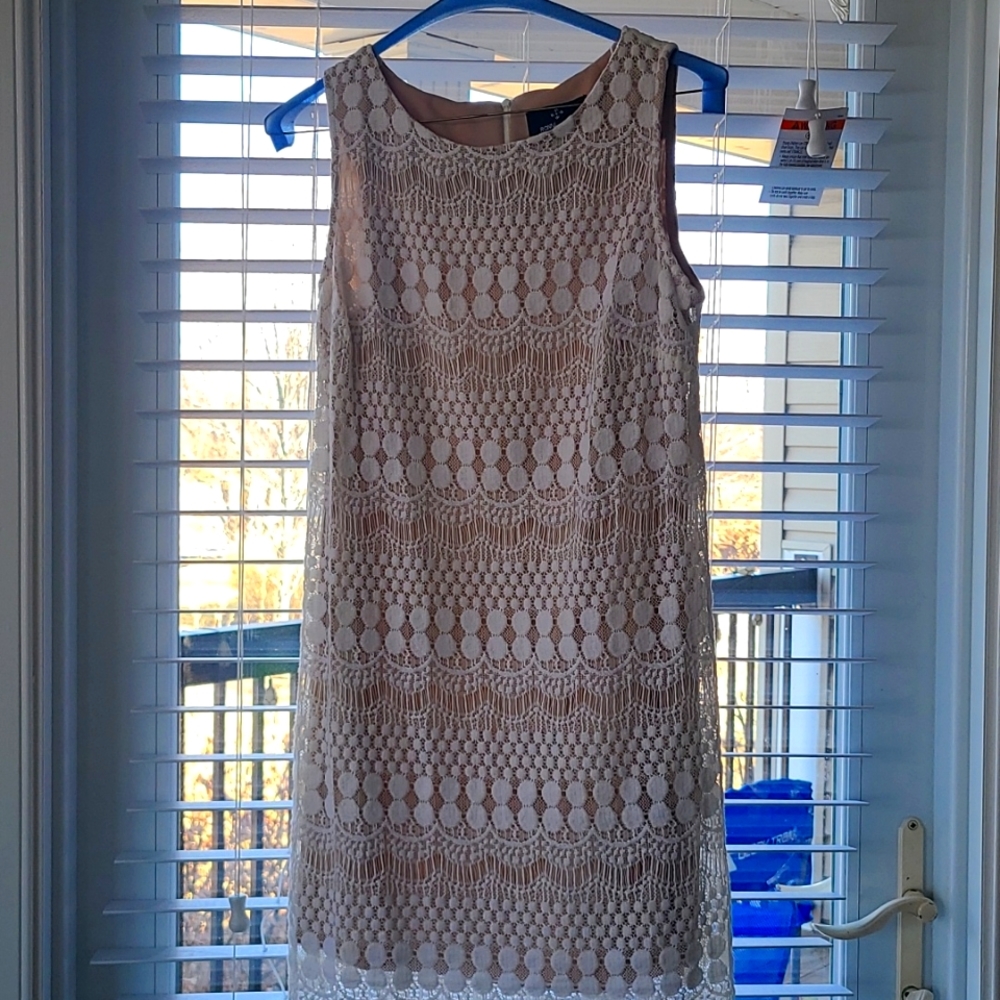 Lace cocktail dress